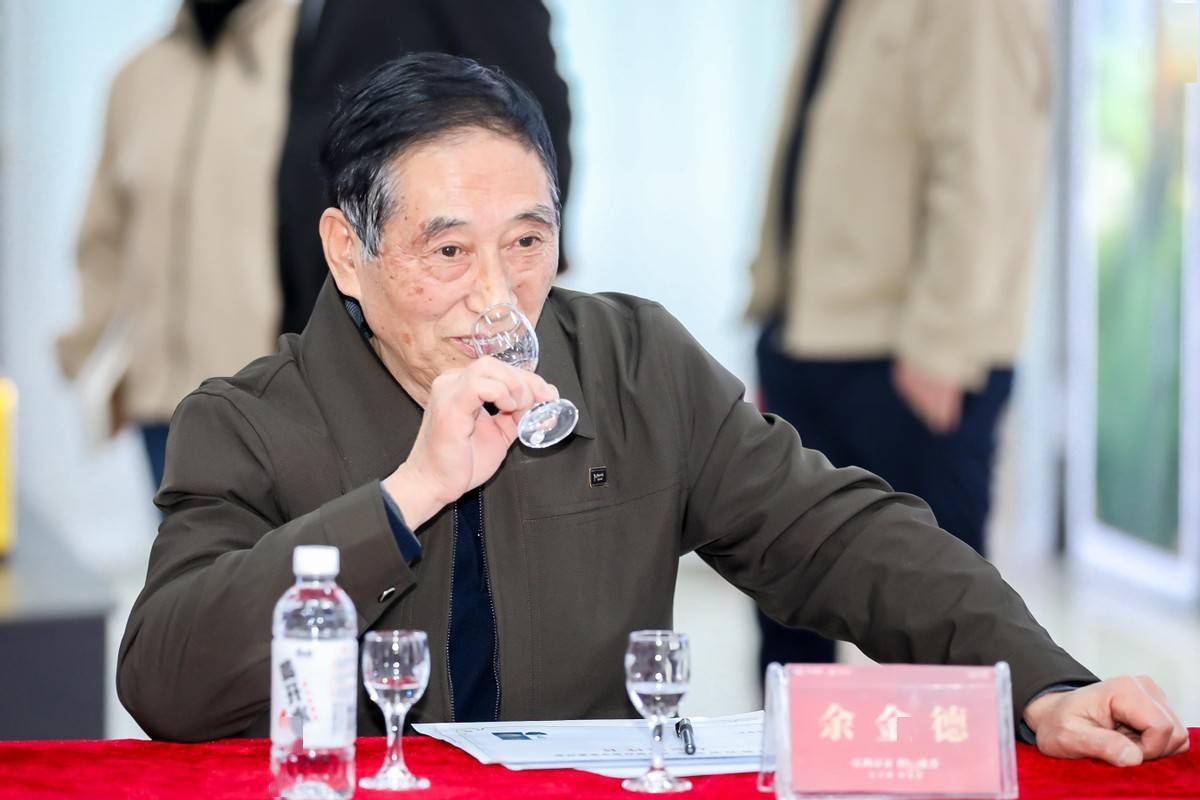 迎接品质跃升助力品牌赋能2022江西章贡酒业品质品牌战