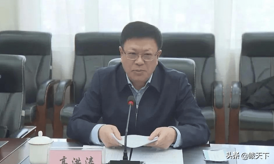 营口市副市长高洪涛在鲅鱼圈区征求政府工作报告及市政府工作的意见和