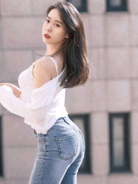女人如何修身养性 6feda0556fe44149b4cebea93587eb5c.png