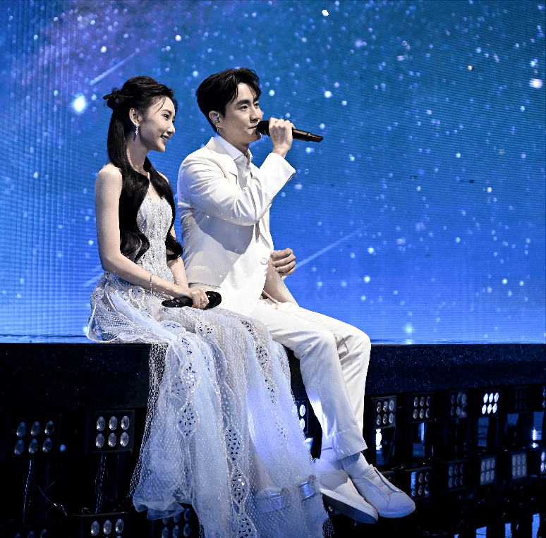 三十而已主题歌 a4851ff926b4492dbf200b03b9ae944c.png