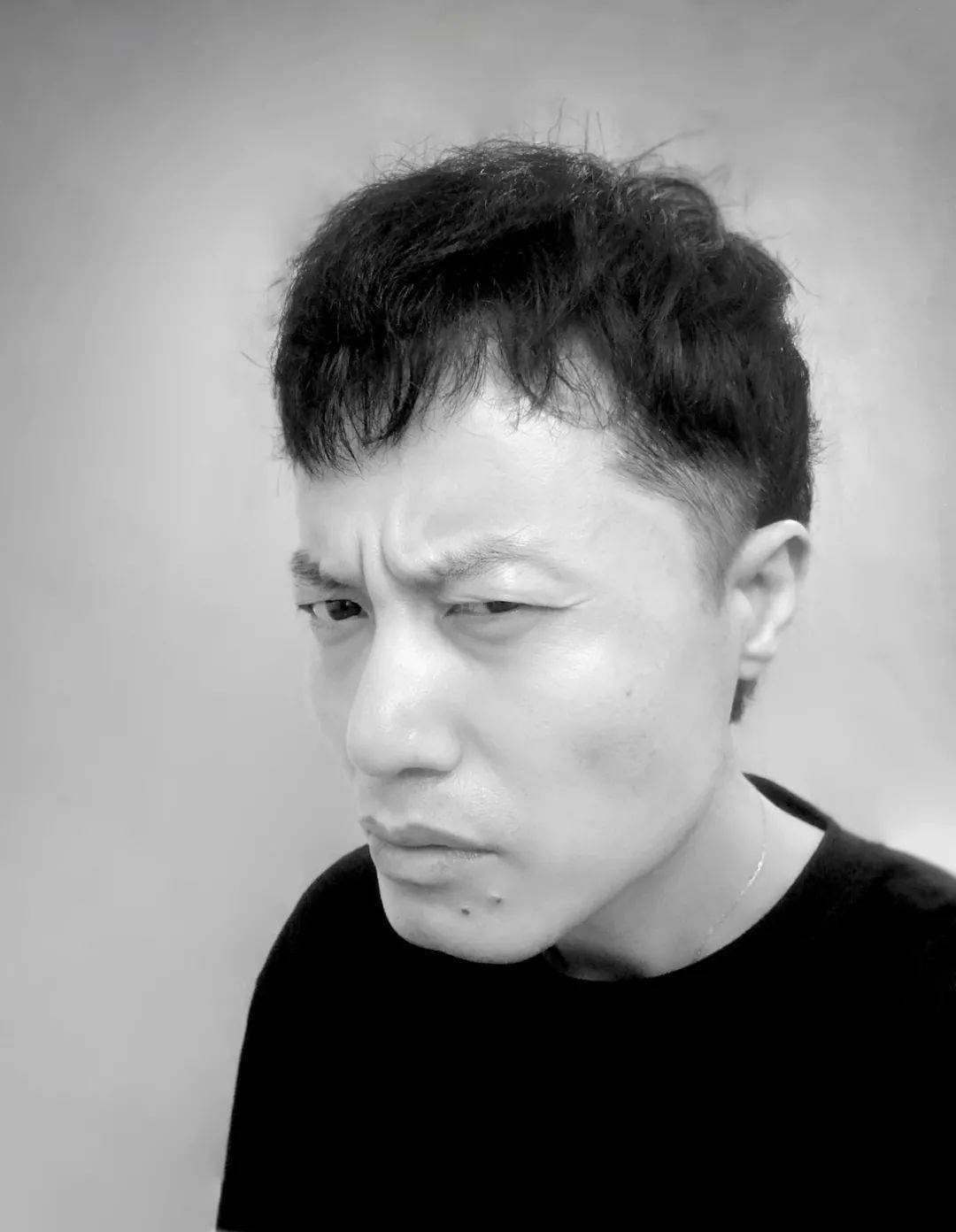 唐人曼谷申亮个展心跳草12月23日开幕