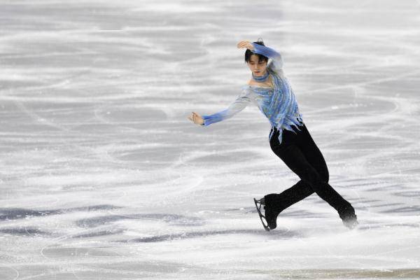 全日|花样滑冰 | 全日锦标赛：羽生结弦获男子短节目第一名