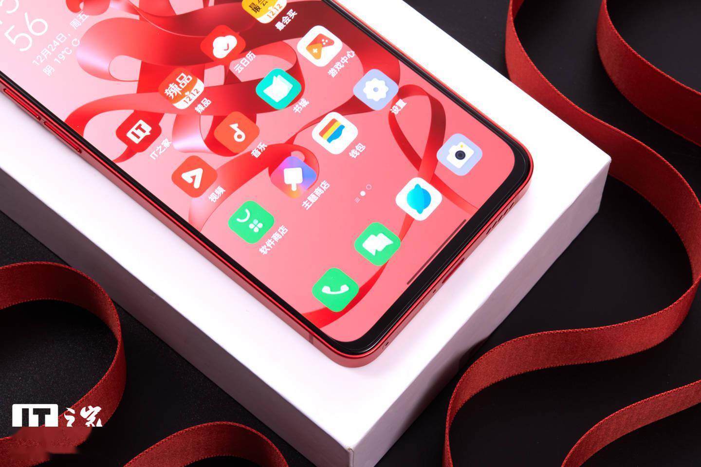 手机|【IT之家开箱】OPPO Reno7 新年版图赏