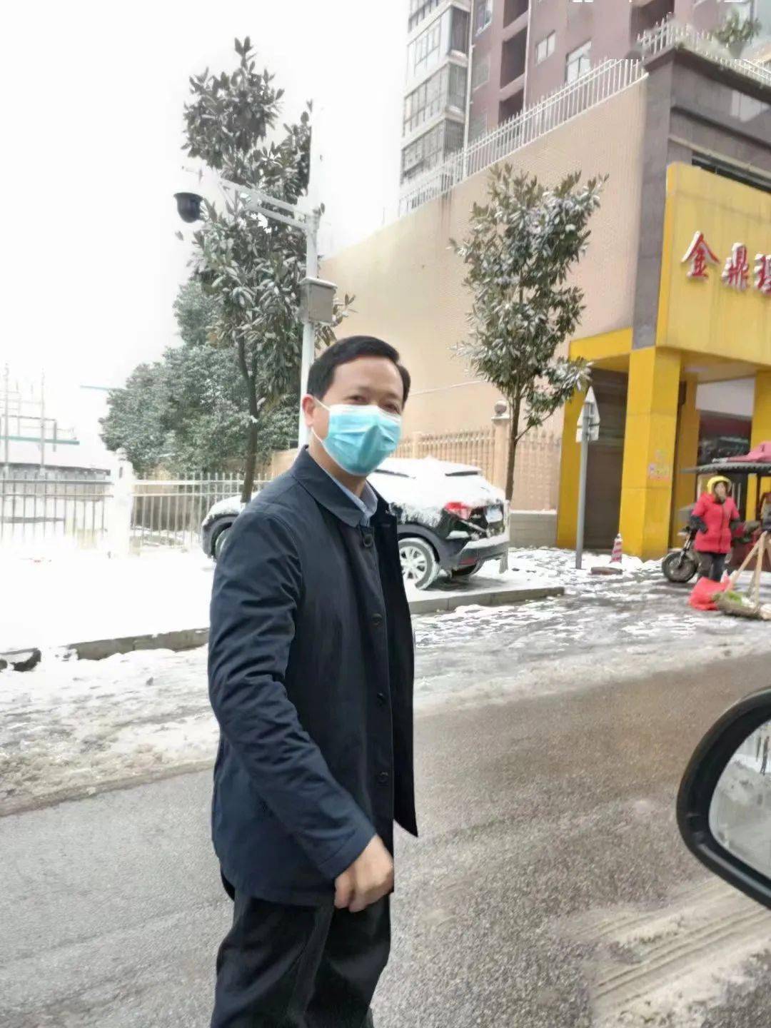 书记亲临现场原来 ,在湘阴县委县政府的统一安排下,各部门单位积极