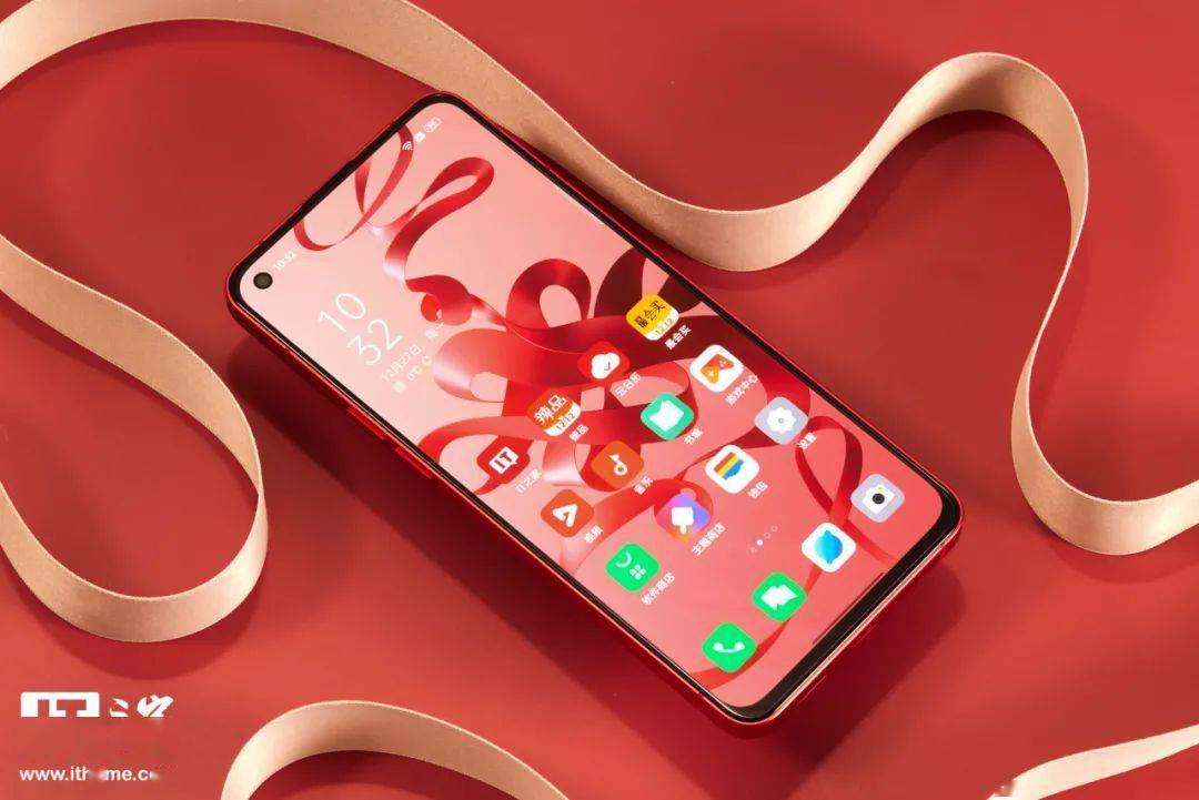 今年最后一款红色手机，过分美丽