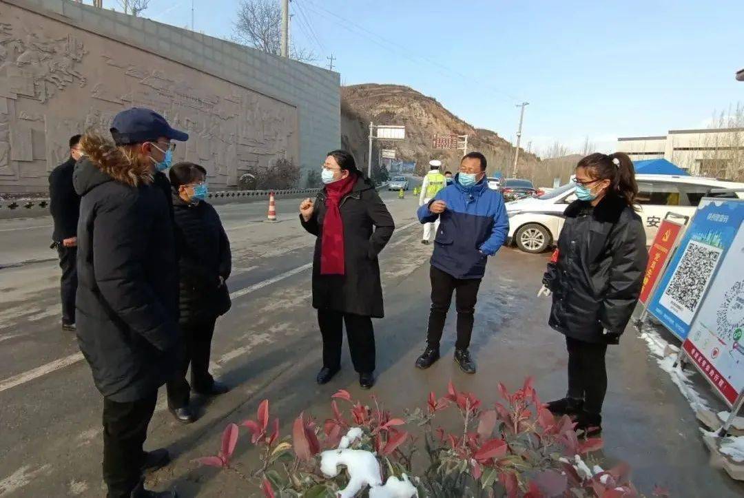 12月26日,咸阳市副市长王蕾出席中国银行抗疫物资捐赠仪式,县委常委