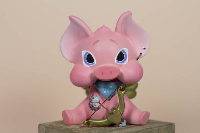 takky推出猪年情人节限定小粉猪变身丘比特