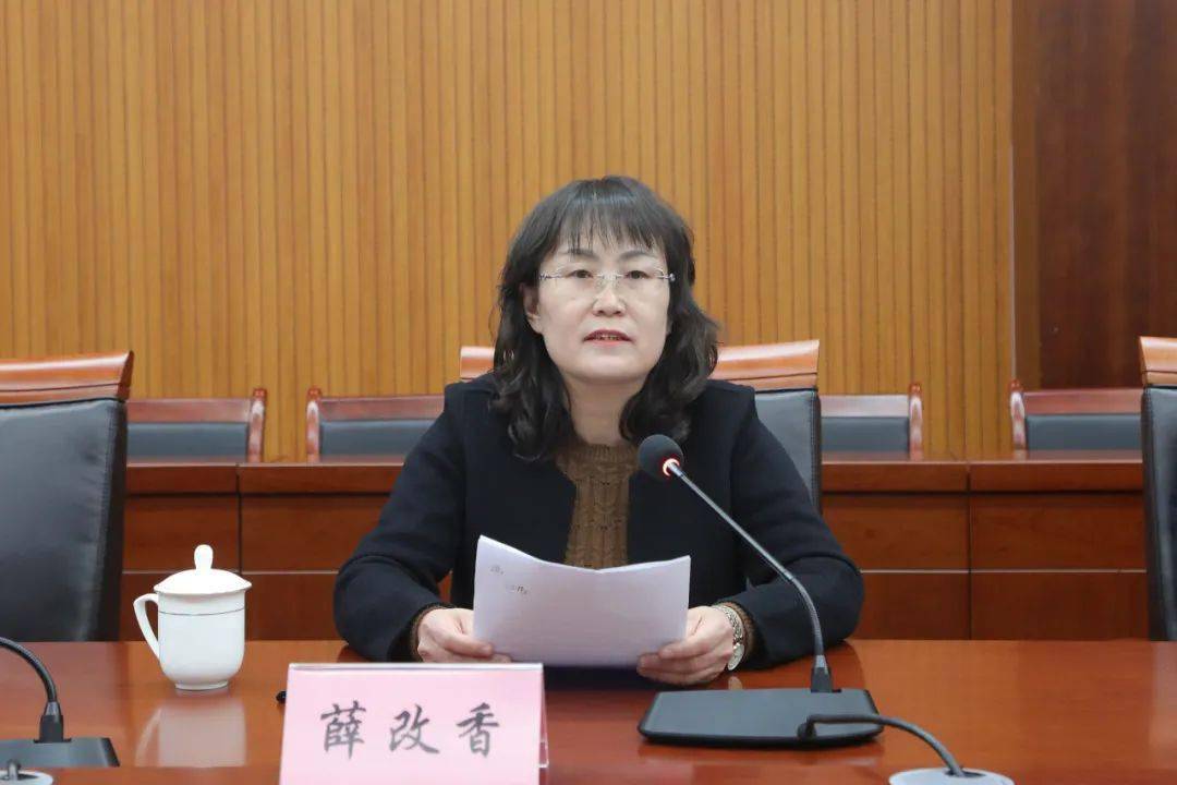 在神木市人大常委会主任杨晓琦,神木市委常委,市政府副市长孟向平