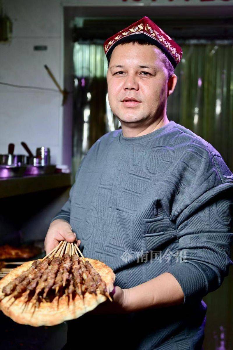 新疆烤羊肉串 帽子图片