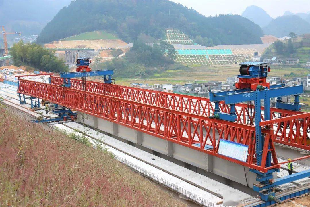 【要闻】南天高速3号梁场圆满完成t梁架设任务_施工_都隆_号桥