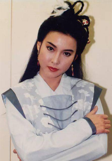 李婉华的5个古装扮相一个比一个仙,如今50岁的她却撞脸周慧敏_观众_剧