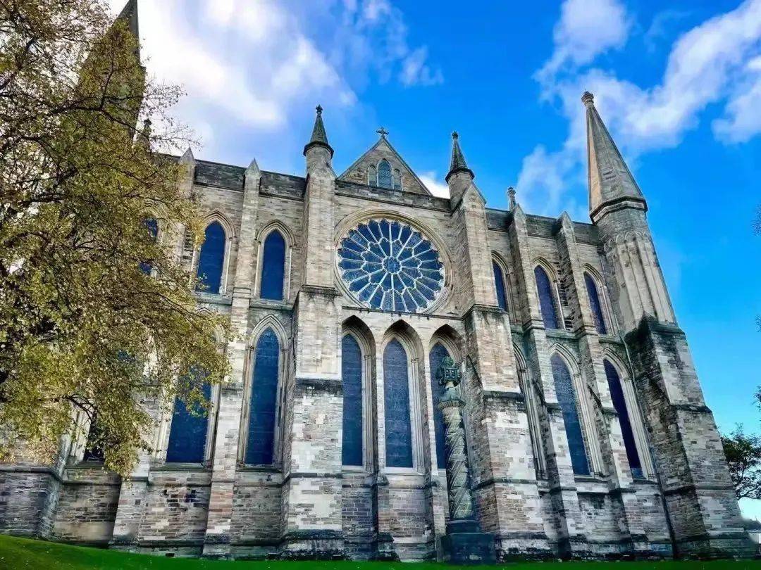 g5备胎杜伦大学凭借校园风景跻身英国前三