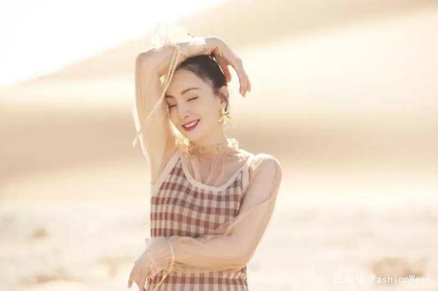 凹造型照片 f61c07310cbf4a10af05f6d0ae02bc2b.jpeg