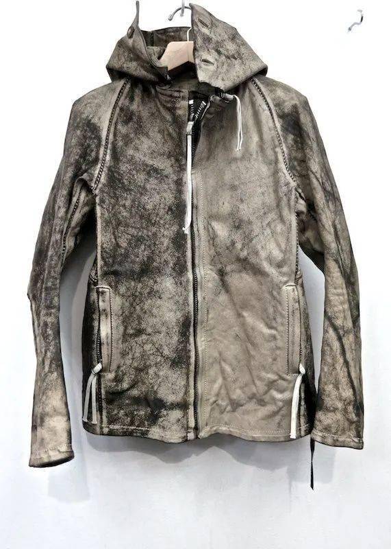 废土服饰的包容性和多元化让其拥有许多不同风格,不同受众的品牌,而