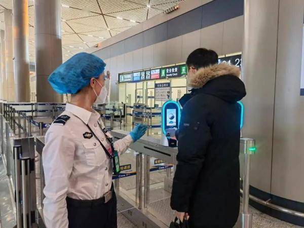 流程|哈尔滨机场“全流程自助安检”来了，过检时间或将缩短一半