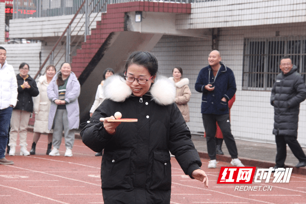 运动会|洞口一中举行教职工趣味运动会