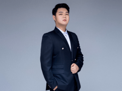 彭飞,楚乔柯一,云松特别申明:排名不分先后,纯属想到就写.