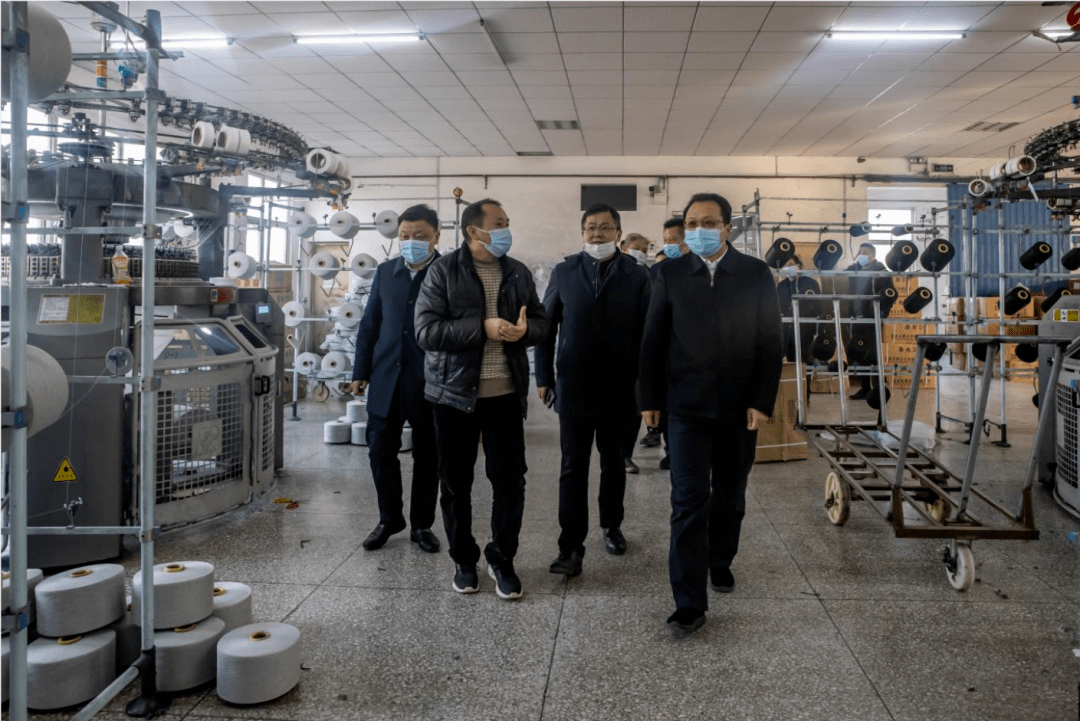 黄国威检查节前安全生产工作