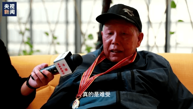 《跨过鸭绿江》丨老中青同唱一首歌 代代传承有担当_活动_郭双全_政府