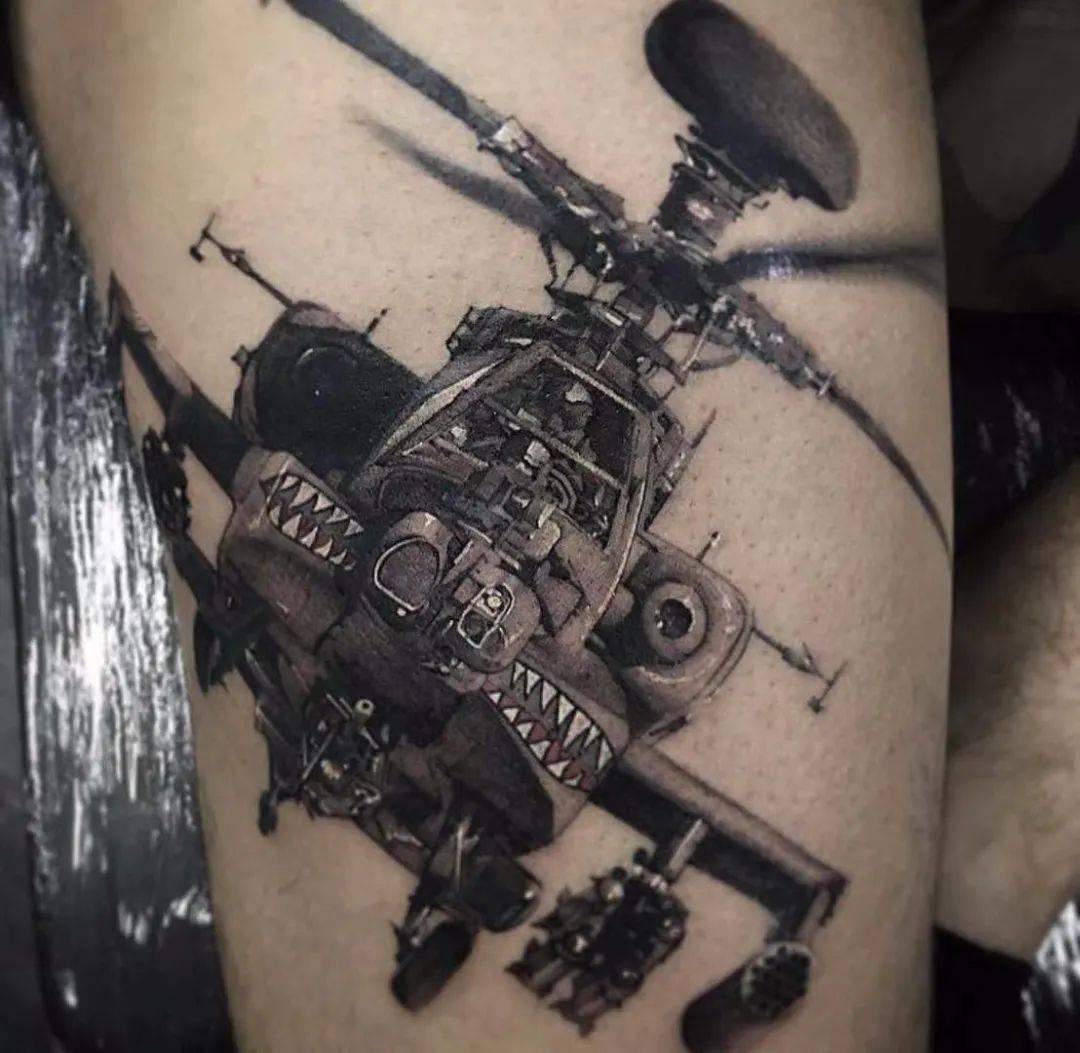 突突突的直升机纹身