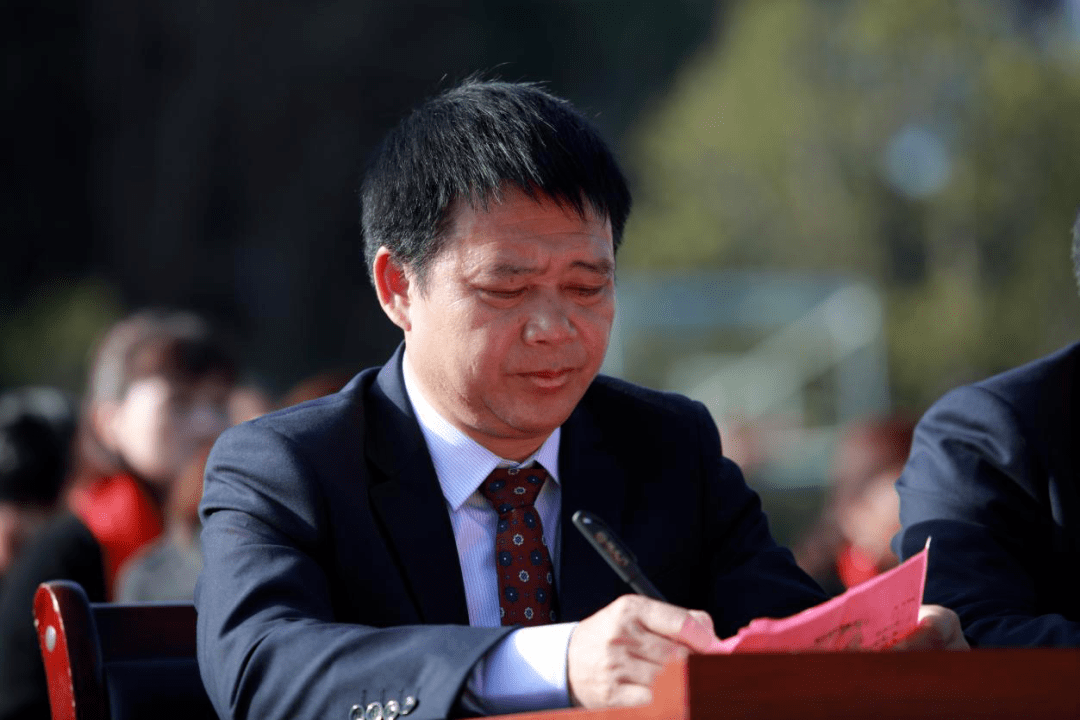 武平县中堡中学"唱红歌,感党恩,跟党走"