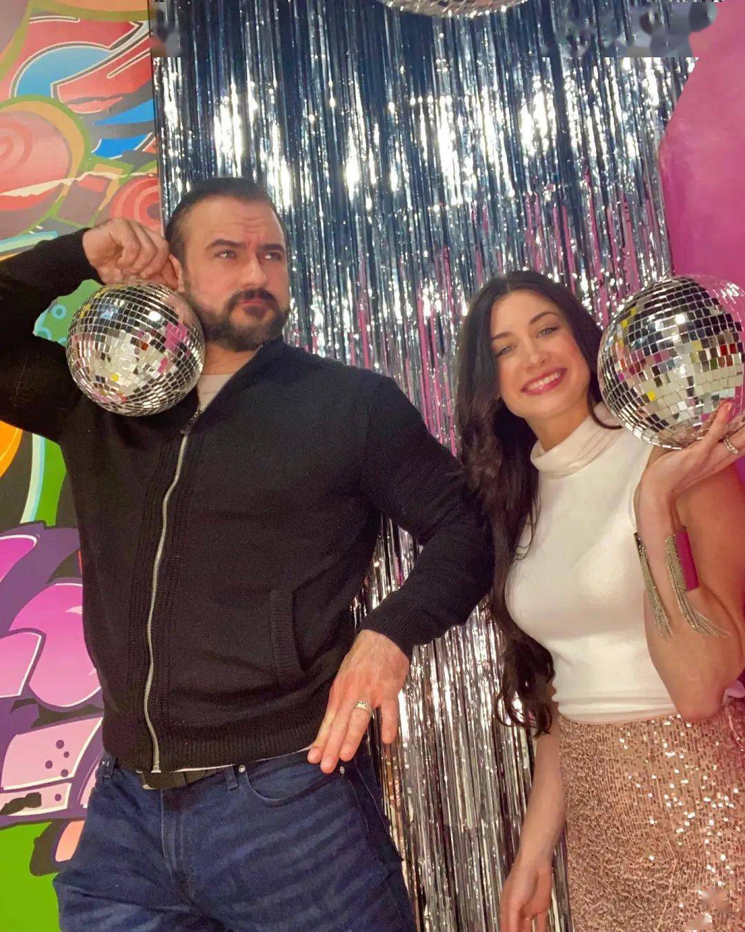 ?夏洛特夏洛特新年快乐????希莫斯希莫斯?wwewwe
