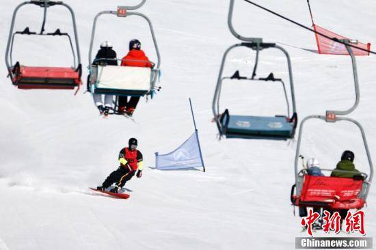 赛道|2022北京市延庆区大众滑雪比赛开赛
