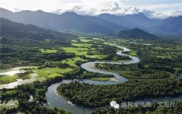 缅甸山脉图片