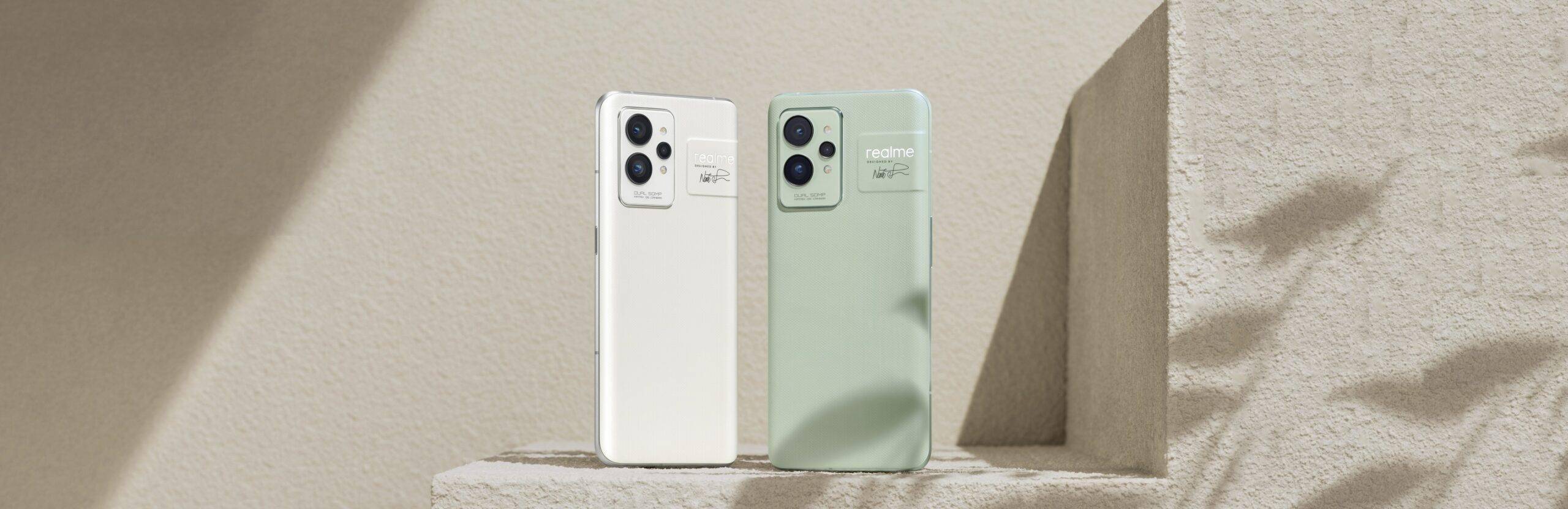龙珠|年轻人旗舰真我 GT2 Pro 发布，GT Neo2 龙珠定制版陪同亮相
