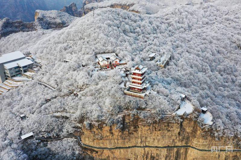 首场|河南云台山迎来2022首场大雪 银装素裹似仙境