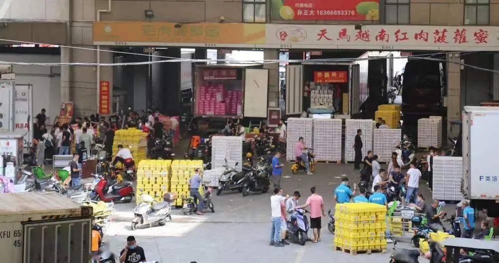 2021超市与水果行业已死的无人烧香要死的无尽折腾活着的负重前行