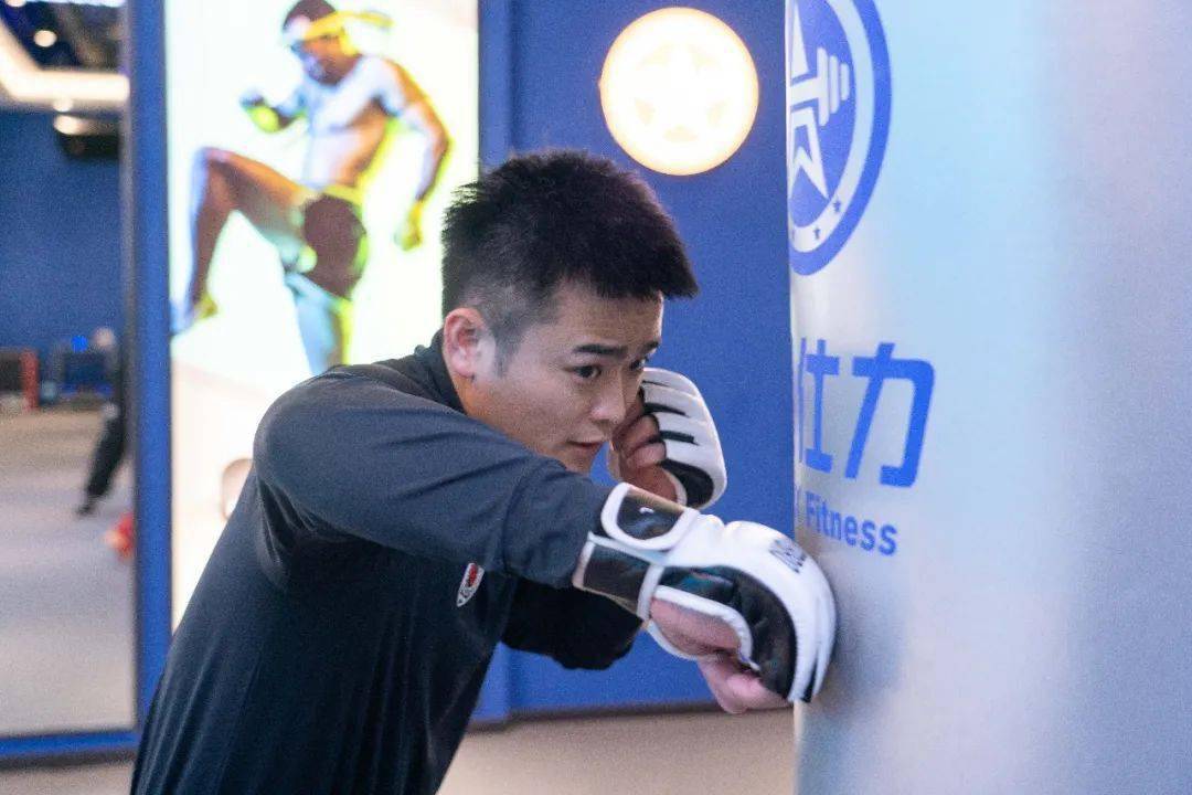 2店通用06199秒888元健身月卡器械设备齐全专业教练指导健身团课