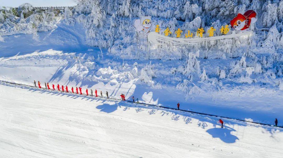 【盘州旅游】雪上飞舞·相约凉都 走进凉都冬季谈球吧体育最美的风景(图4)