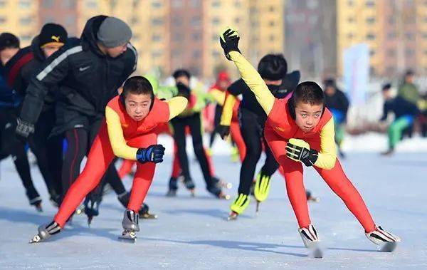 锻炼身体冬天图片