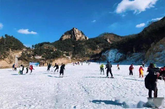 万象|一起向冬奥 |来冰纷万象滑冰场和北宅高山滑雪场共赴一场冰雪之约！