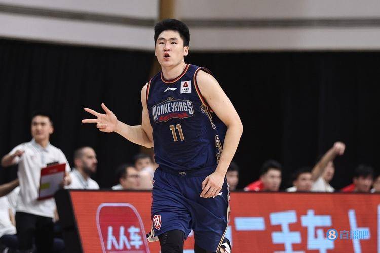 CBA|同曦惨败福建！榜眼赵柏清21中15空砍40分7板 射落7记三分