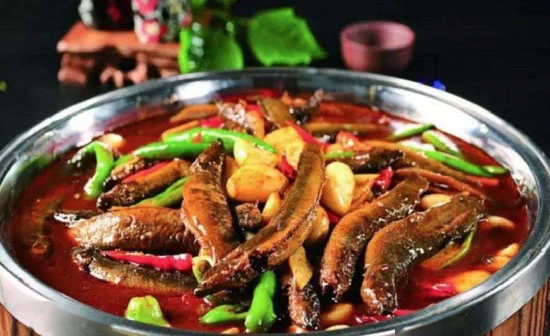 美食之旅许昌通眼中的信阳炖菜