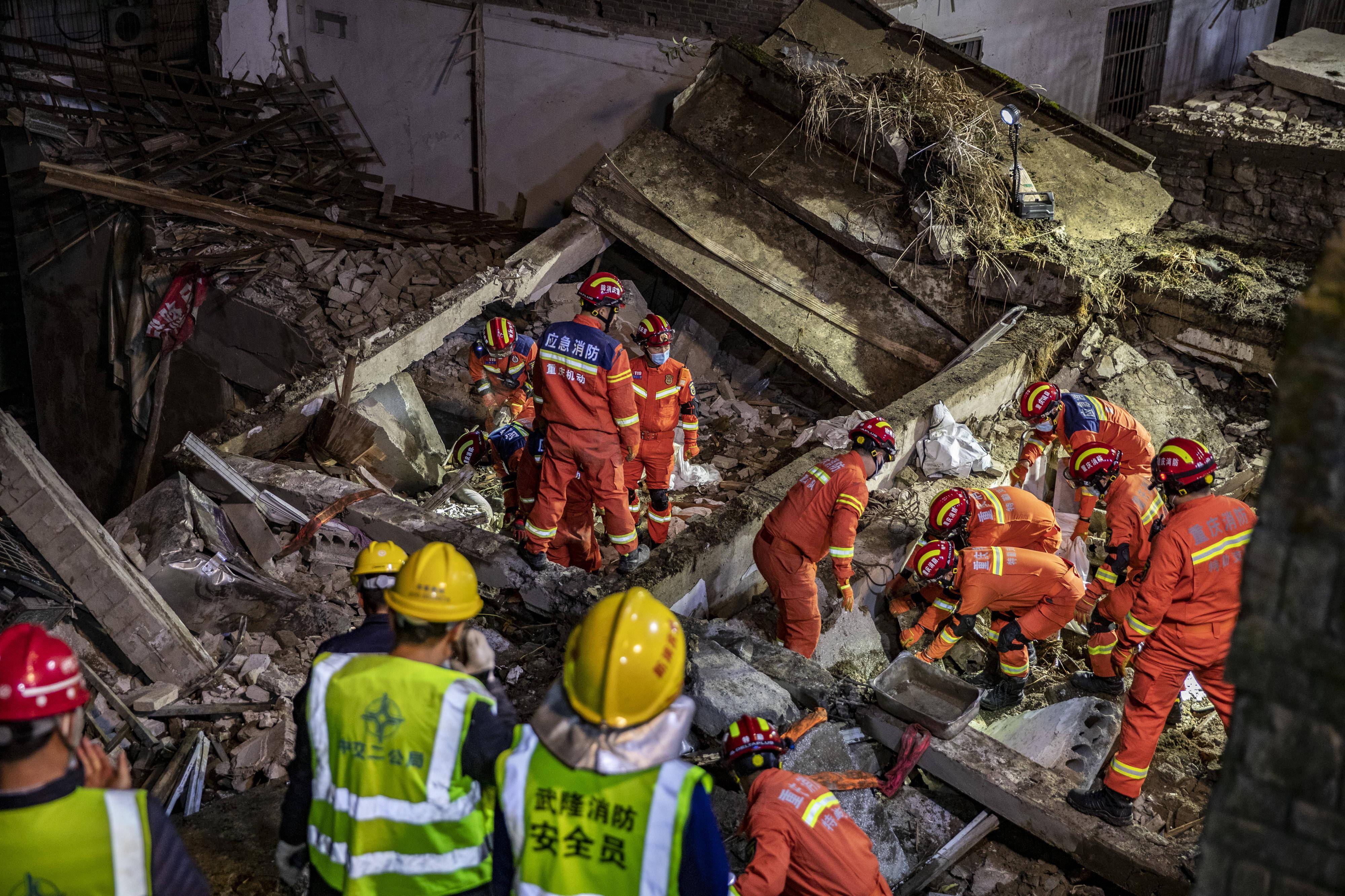 重庆武隆食堂坍塌事故致16人死亡