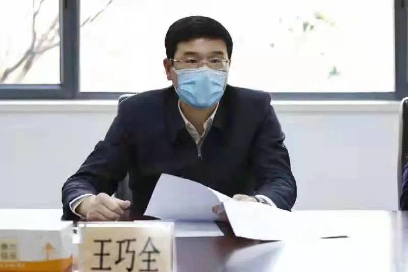 用法治思维做好信访工作副市长王巧全接待信访群众