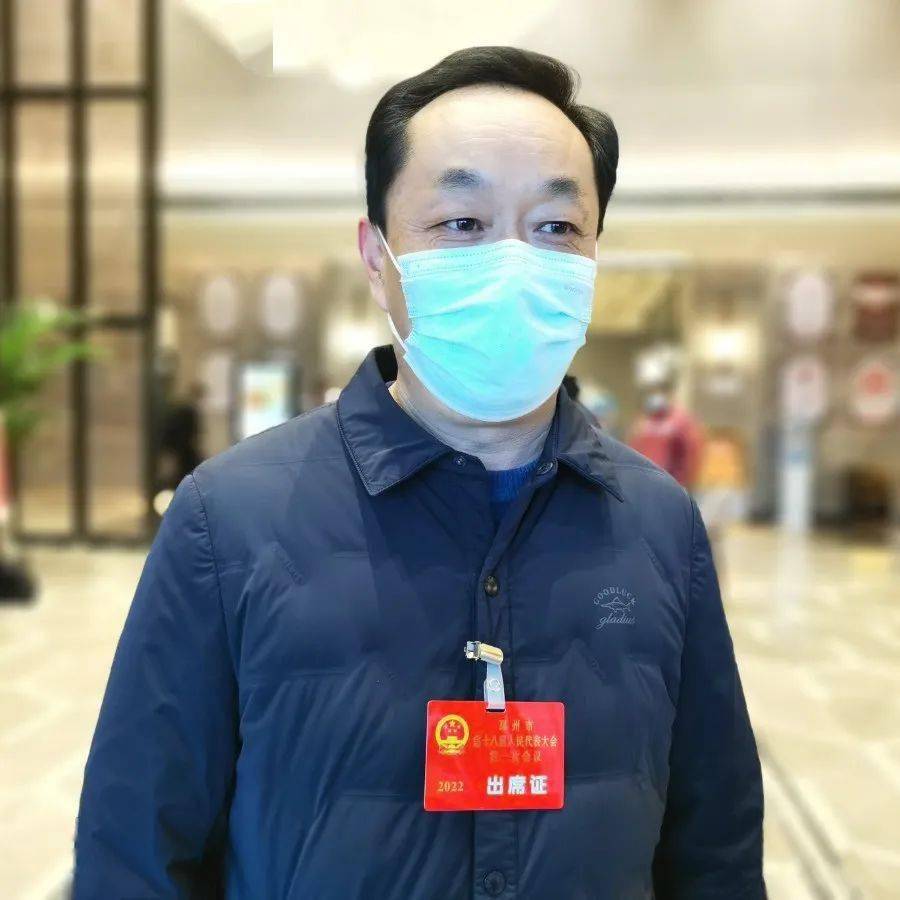 经济开发区马场社区党总支书记王强我比较关心市区排水问题.
