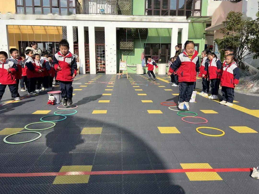 三北小学开展双减引领科技筑梦之校园科技节活动