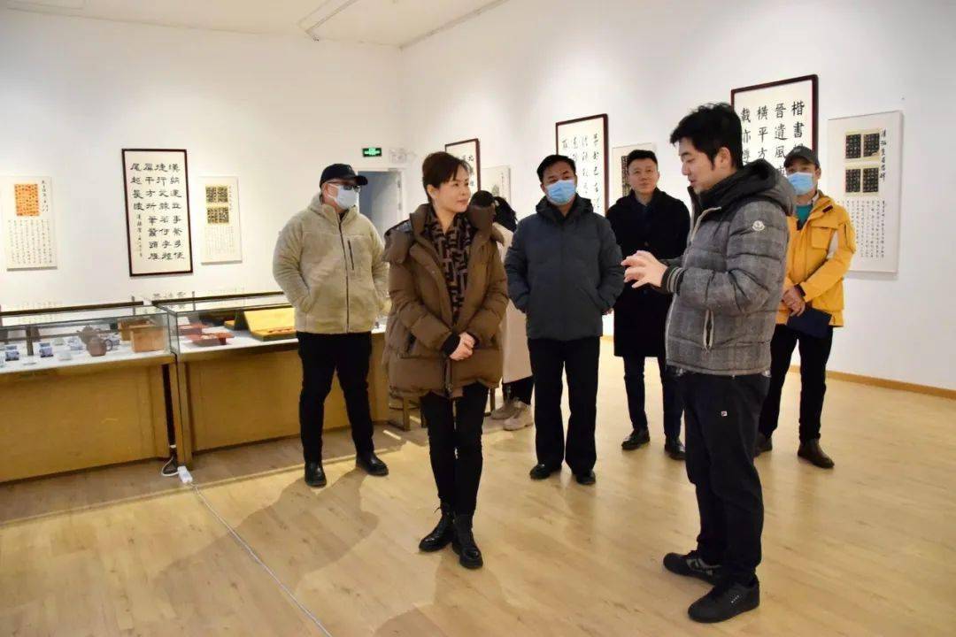 区文化和旅游局党组书记局长申志红带队调研李桥文化艺术园区