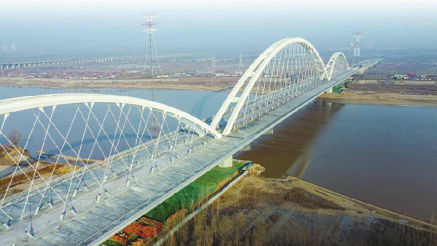 济南齐鲁大道黄河大桥图片