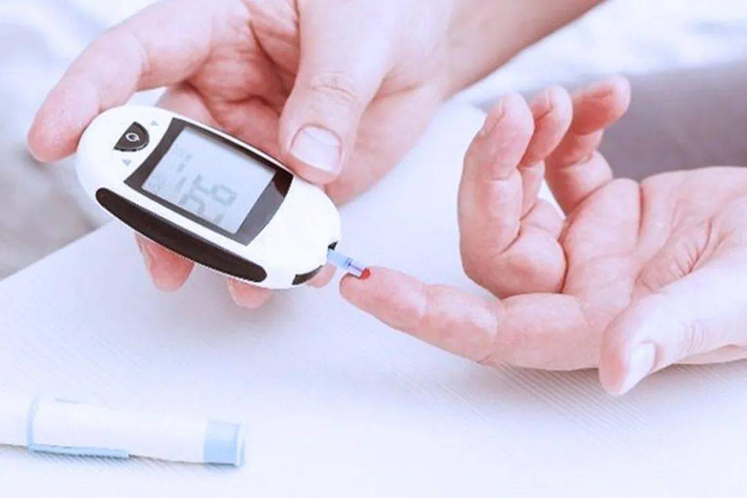 啥时候测脉搏最准确 0895953220dd4acab5ce1deb8976f42c.jpeg