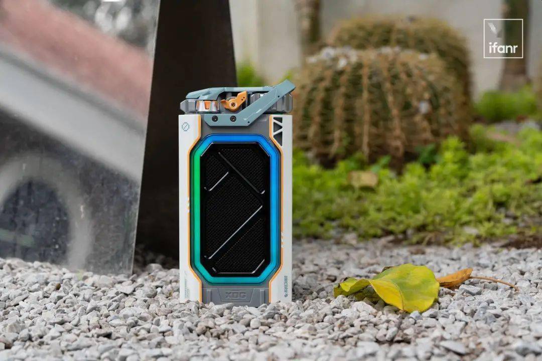 魅族白金独角兽赛博音箱图赏：联手猫王，再造潮品音箱