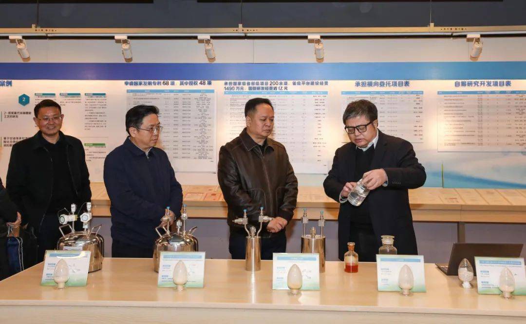 省科技厅党组书记厅长犹王莹走访江西师范大学