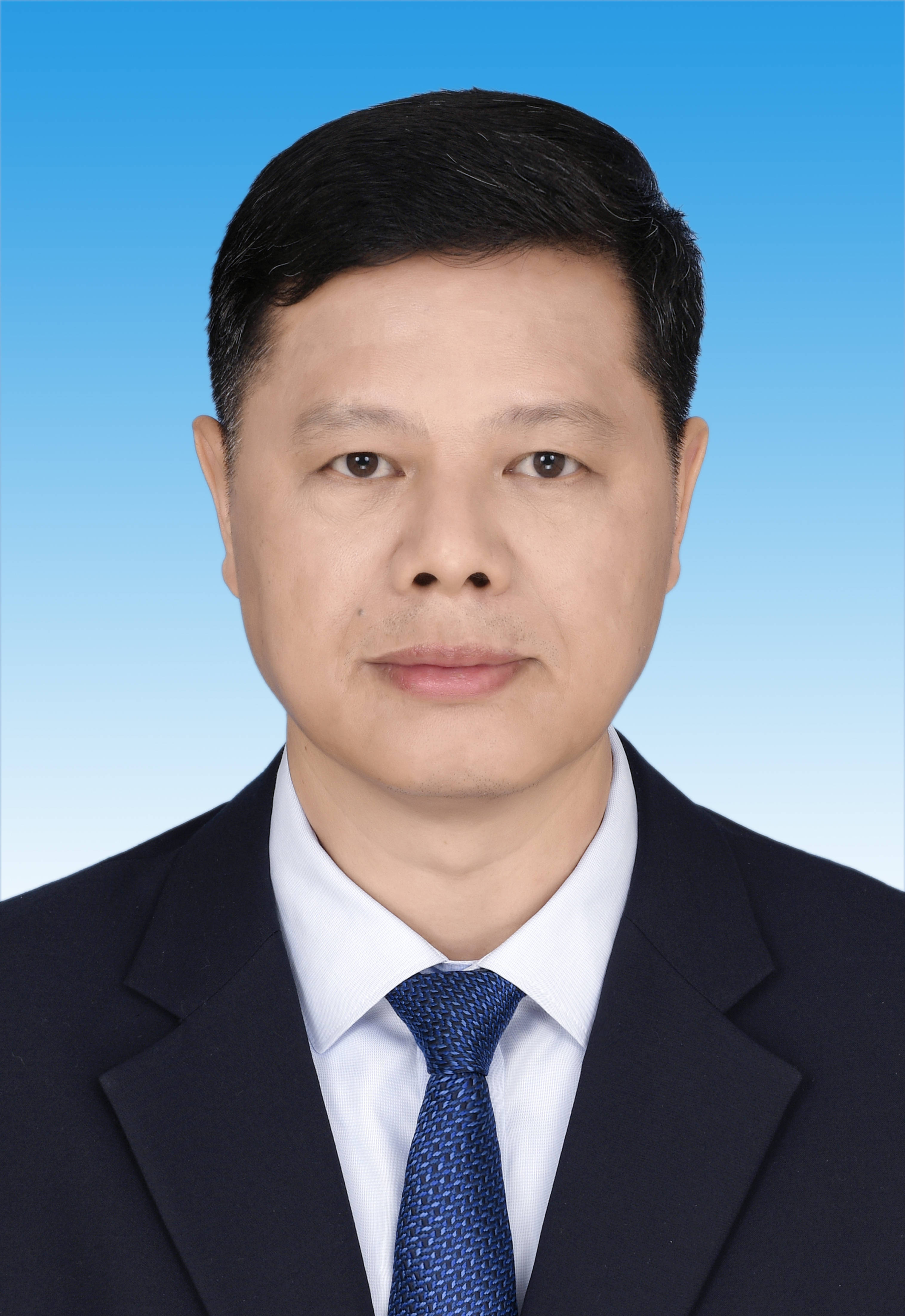 张思辉刘庆良,男,汉族,1965年4月生,省委党校研究生学历,中共党员