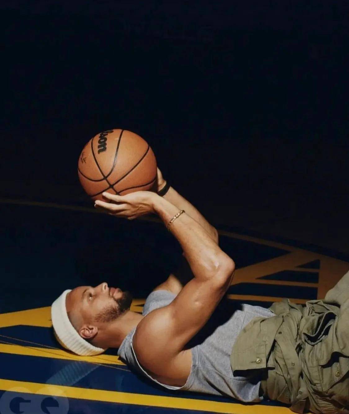 库里时尚大片这颜值在nba排第几