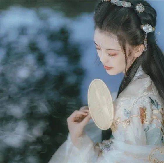 诗词鉴赏| 两汉·佚名:行行重行行_古诗十_意思_建安