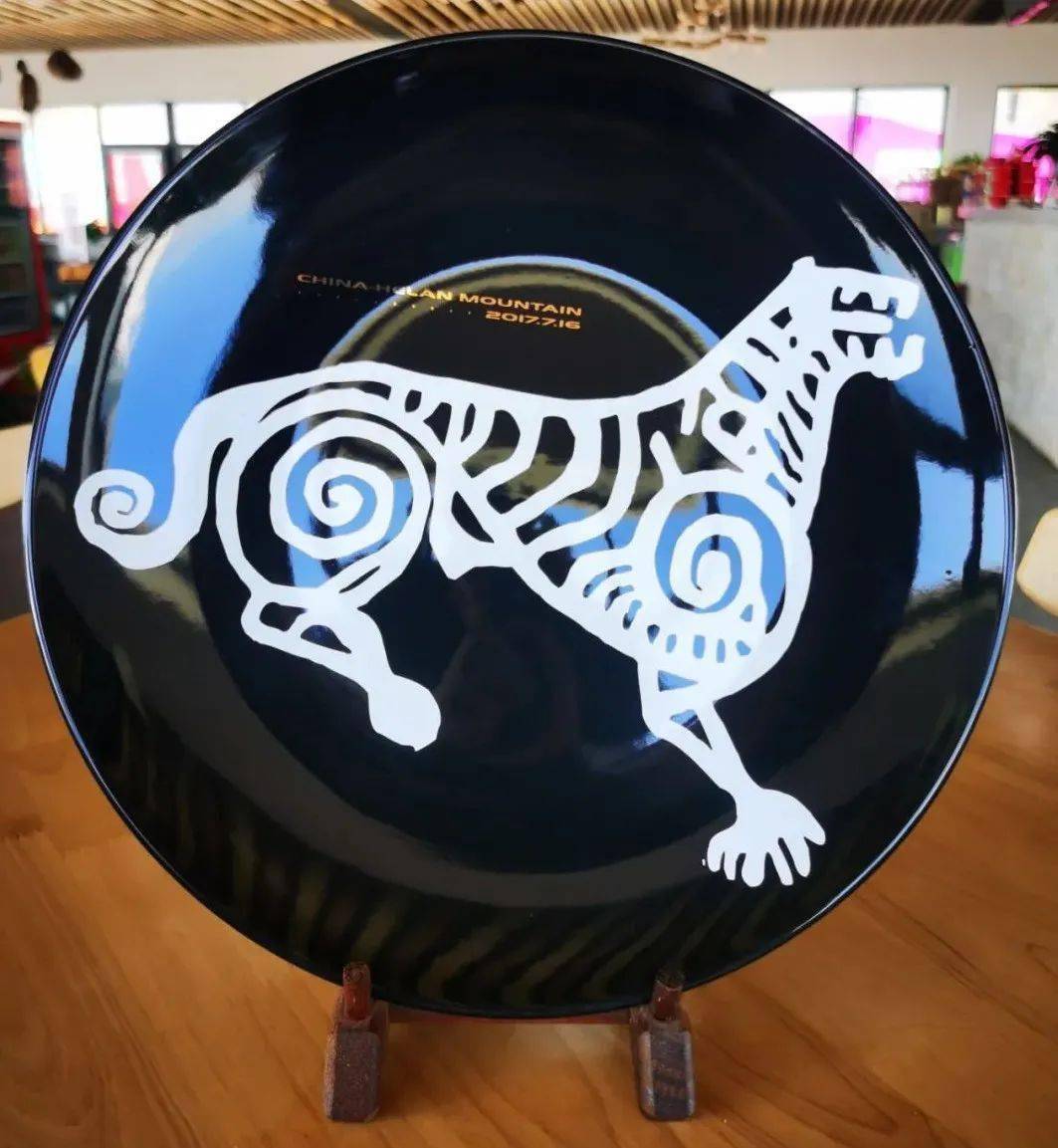 爱上银川尝鲜贺兰山岩画文创产品要出圈